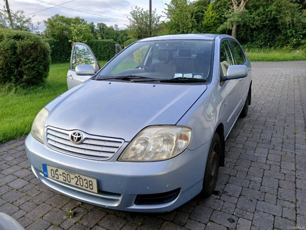 Toyota Corolla Saloon, Petrol, 2005, Blue