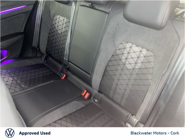 Volkswagen Golf Estate, Diesel, 2026, Black
