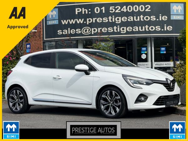 Renault Clio Hatchback, Petrol, 2021, White