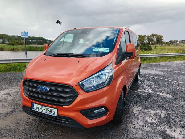 Ford Transit MPV, Diesel, 2019, Orange