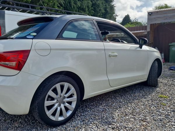 Audi A1 Hatchback, Petrol, 2011, White