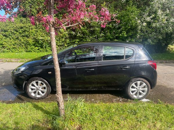 Opel Corsa Hatchback, Petrol, 2017, Black