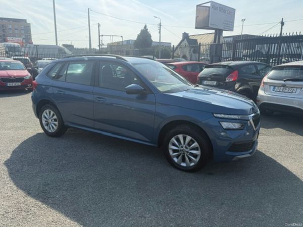 Skoda Kamiq Hatchback, Petrol, 2021, Blue