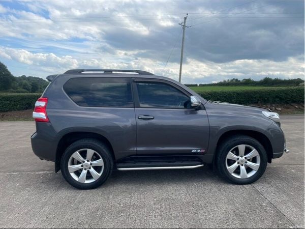 Toyota Land Cruiser SUV, Diesel, 2015, Grey