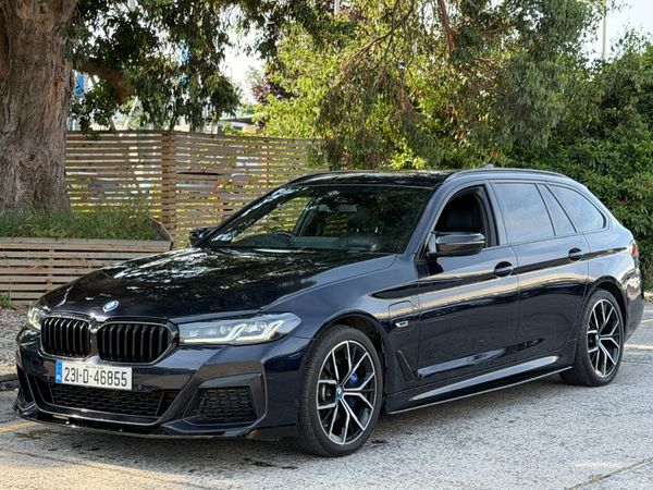 BMW 5-Series Estate, Petrol Plug-in Hybrid, 2023, Black