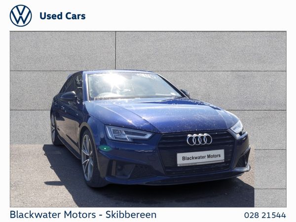 Audi A4 Saloon, Diesel, 2019, Blue
