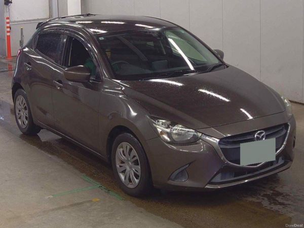 Mazda Demio Hatchback, Petrol, 2015, Grey