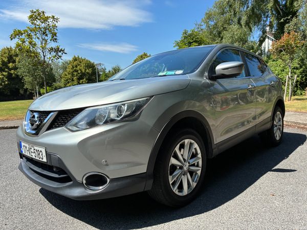Nissan Qashqai SUV, Diesel, 2017, Silver