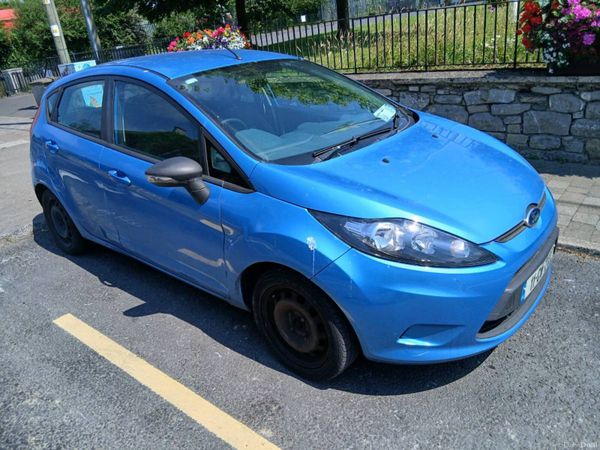 Ford Fiesta Hatchback, Diesel, 2011, Blue