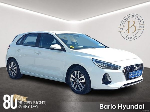 Hyundai i30 Hatchback, Petrol, 2017, White