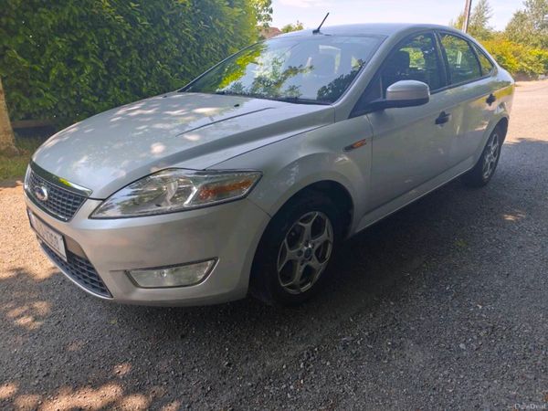 Ford Mondeo Hatchback, Diesel, 2010, Silver
