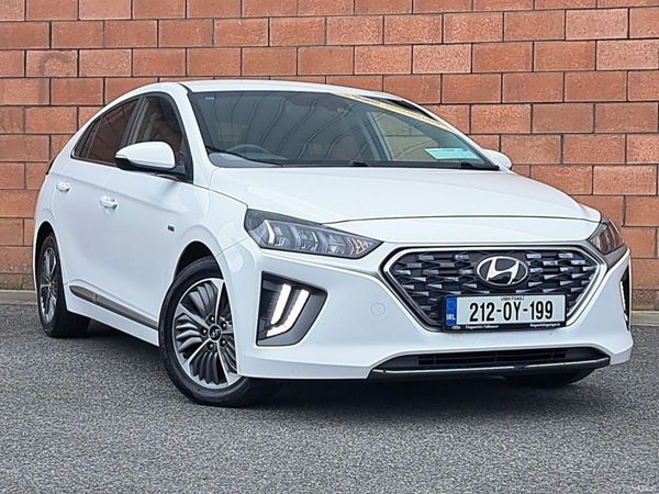 Hyundai IONIQ Hatchback, Petrol Plug-in Hybrid, 2021, White