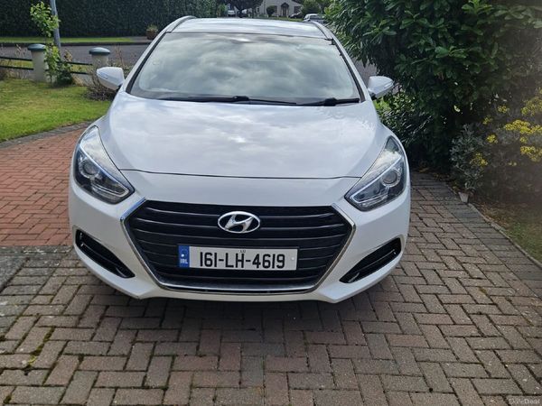 Hyundai i40 Estate, Diesel, 2016, White