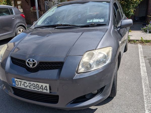 Toyota Auris Hatchback, Diesel, 2007, Grey