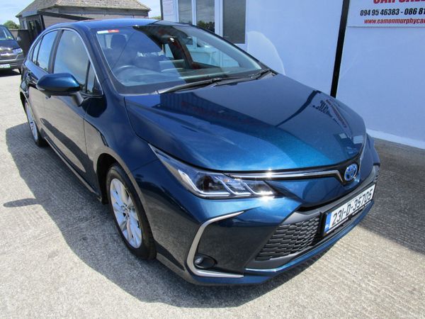 Toyota Corolla Saloon, Petrol Hybrid, 2023, Blue