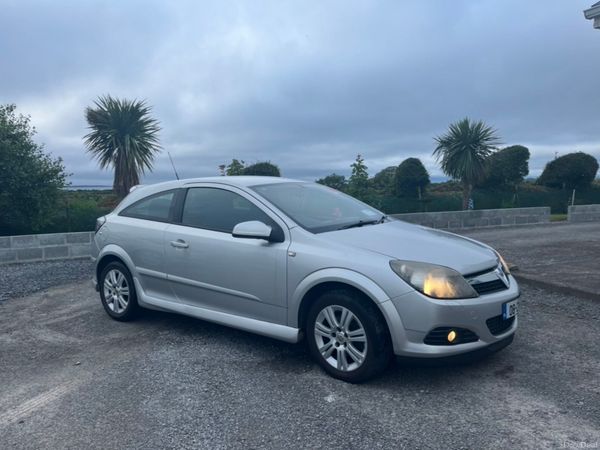 Vauxhall Astra Hatchback, Petrol, 2008, Silver