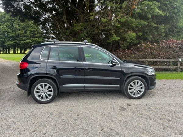 Volkswagen Tiguan SUV, Diesel, 2014, Black