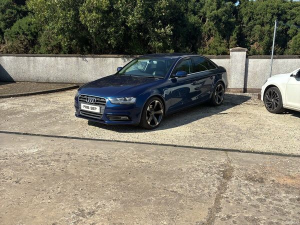 Audi A4 Saloon, Diesel, 2015, Blue