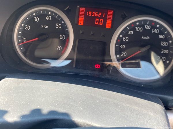 Renault Clio Hatchback, Petrol, 2005, Blue