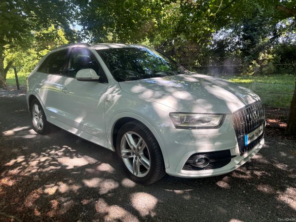 Audi Q3 SUV, Petrol, 2014, White