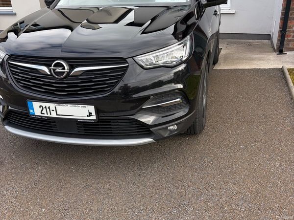 Opel Grandland X SUV, Diesel, 2021, Black
