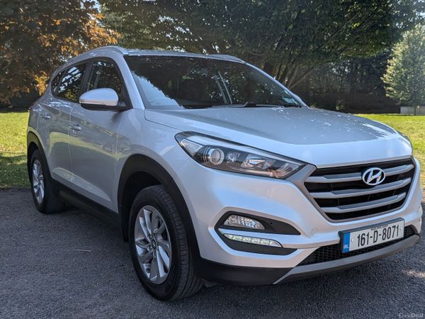 Hyundai Tucson SUV, Diesel, 2016, Silver