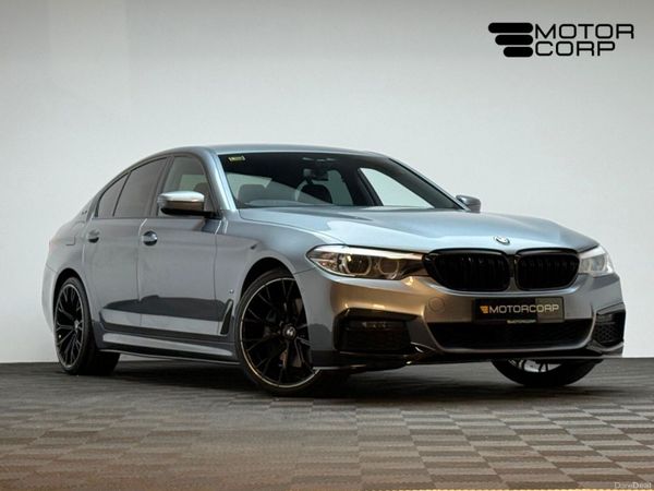 BMW 5-Series Saloon, Petrol Plug-in Hybrid, 2019, Blue