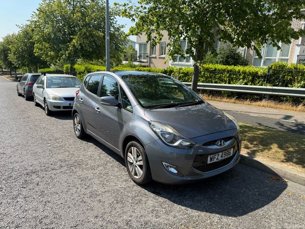 Hyundai ix20 MPV, Petrol, 2014, Grey