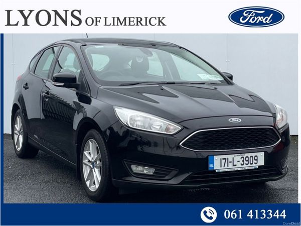 Ford Focus Hatchback, Petrol, 2017, Black