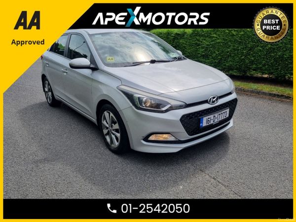 Hyundai i20 Hatchback, Petrol, 2016, Silver
