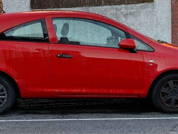 Vauxhall Corsa Hatchback, Petrol, 2011, Red