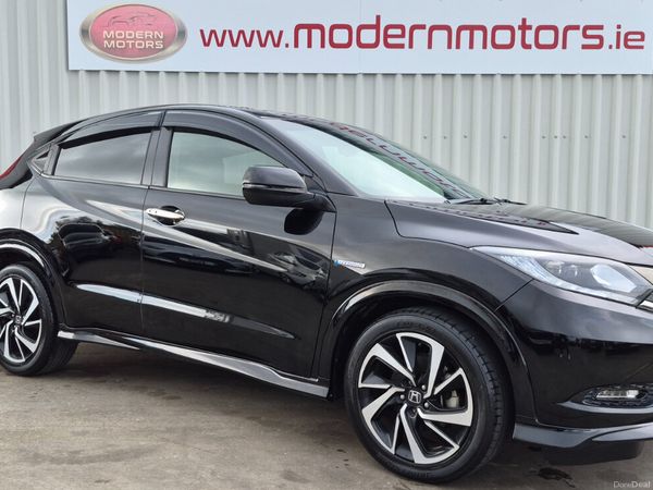Honda Vezel MPV, Petrol Hybrid, 2017, Black