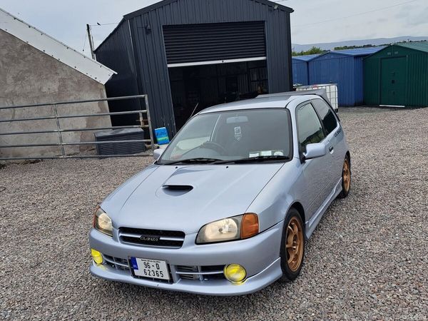 Toyota Starlet Hatchback, Petrol, 1996, Silver