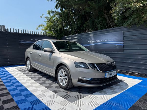 Skoda Octavia Saloon, Diesel, 2018, Grey