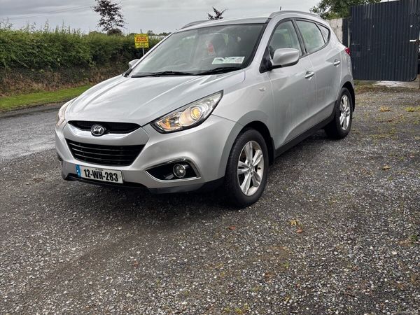 Nissan Micra Hatchback, Petrol, 2012, Silver