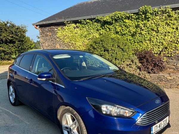 Ford Focus Hatchback, Diesel, 2017, Blue