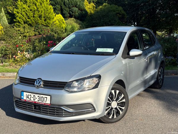 Volkswagen Polo Hatchback, Petrol, 2014, Silver