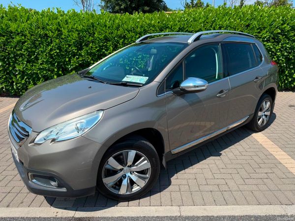 Peugeot 2008 Hatchback, Petrol, 2014, Grey