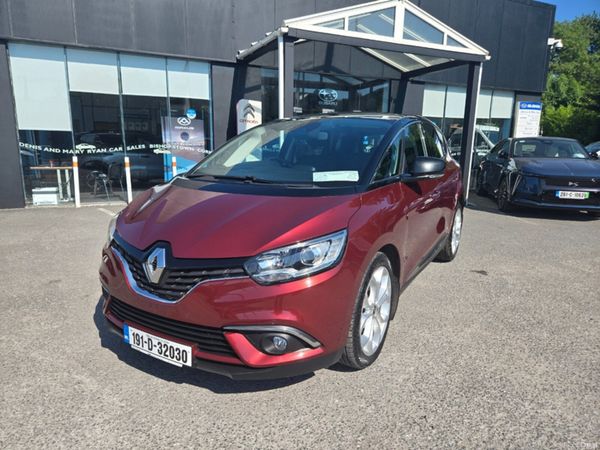 Renault Scenic Hatchback, Diesel, 2019, Red