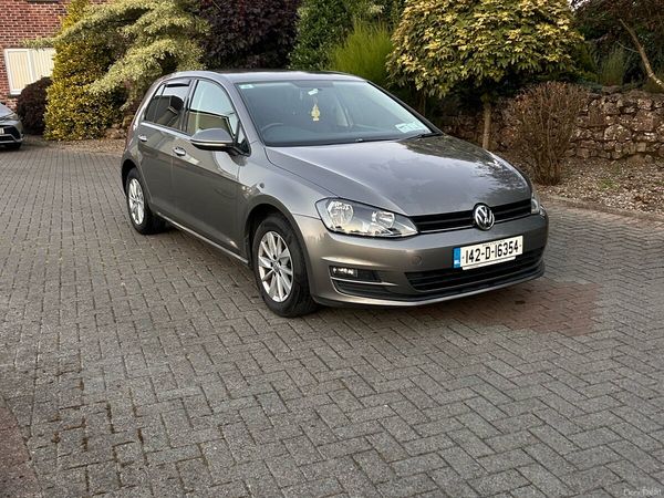 Volkswagen Golf Estate, Petrol, 2014, Grey