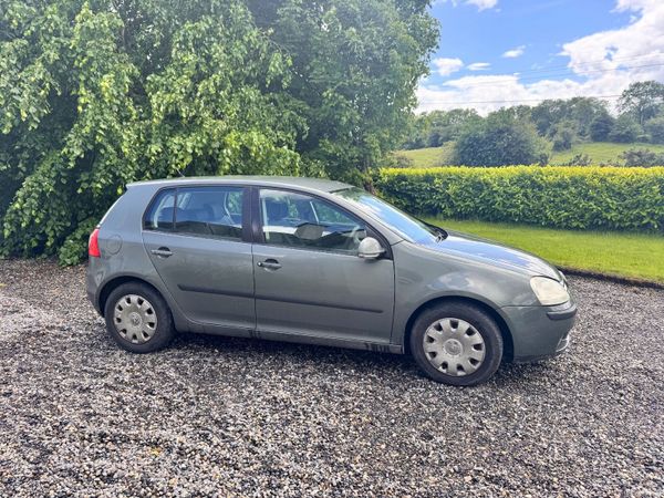 Volkswagen Golf Hatchback, Petrol, 2006, Green