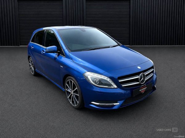 Mercedes-Benz B-Class , Petrol, 2012, Blue