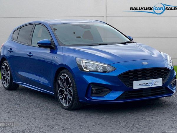 Ford Focus Hatchback, Diesel, 2018, Blue