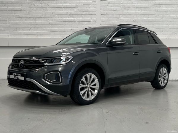 Volkswagen T-Roc SUV, Diesel, 2023, Grey
