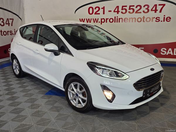 Ford Fiesta Hatchback, Petrol, 2017, White