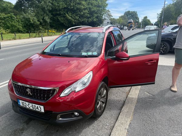 Peugeot 2008 SUV, Petrol, 2016, Red