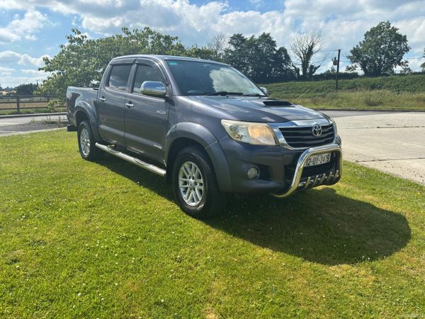 Toyota Hilux Pick Up, Diesel, 2012, Grey