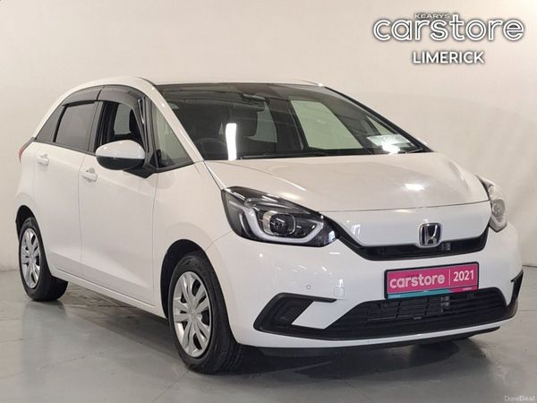 Honda Fit Hatchback, Petrol Hybrid, 2021, White