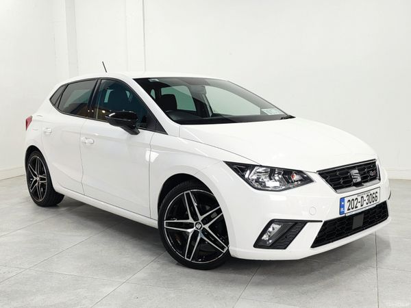 SEAT Ibiza Hatchback, Petrol, 2020, White