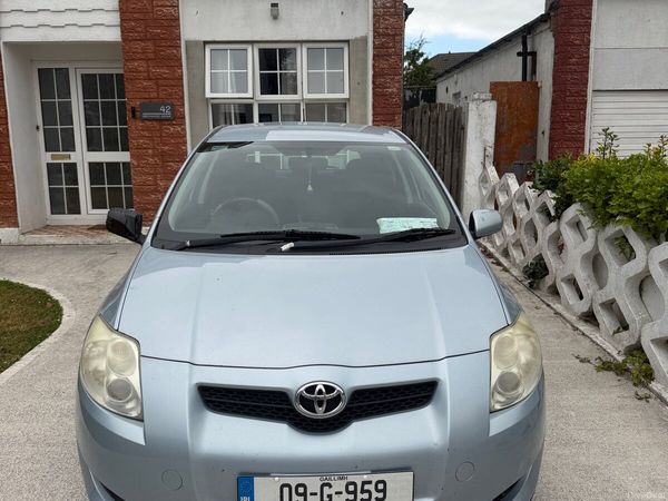 Toyota Auris Hatchback, Diesel, 2009, Blue